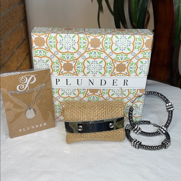 Plunder NEW 3pc Bundle - CAMO GLAM - Picture 3 of 13